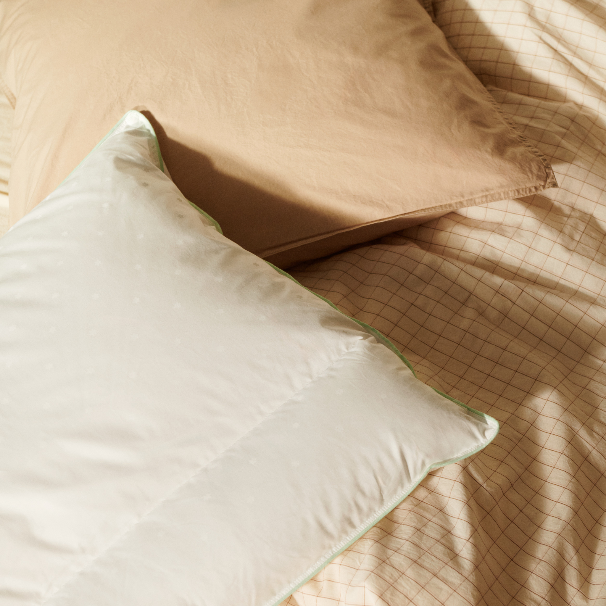 NeckSupport Kissen Inkl. Bezug - Weiß