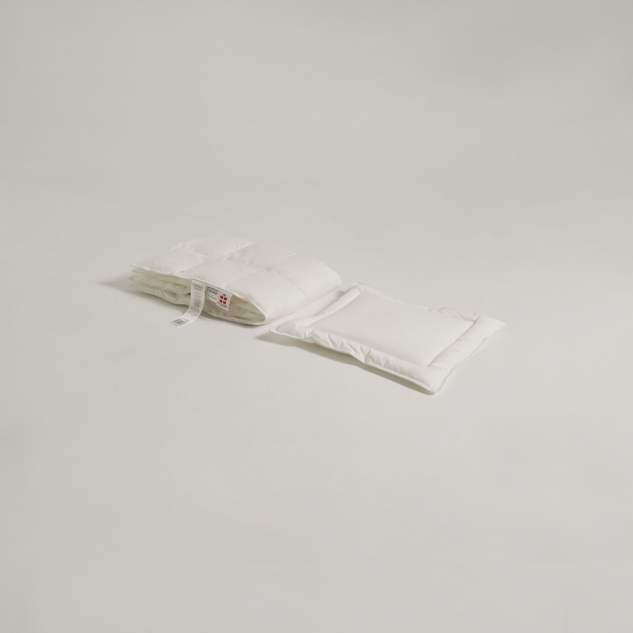 Baby-Kissen und Decke