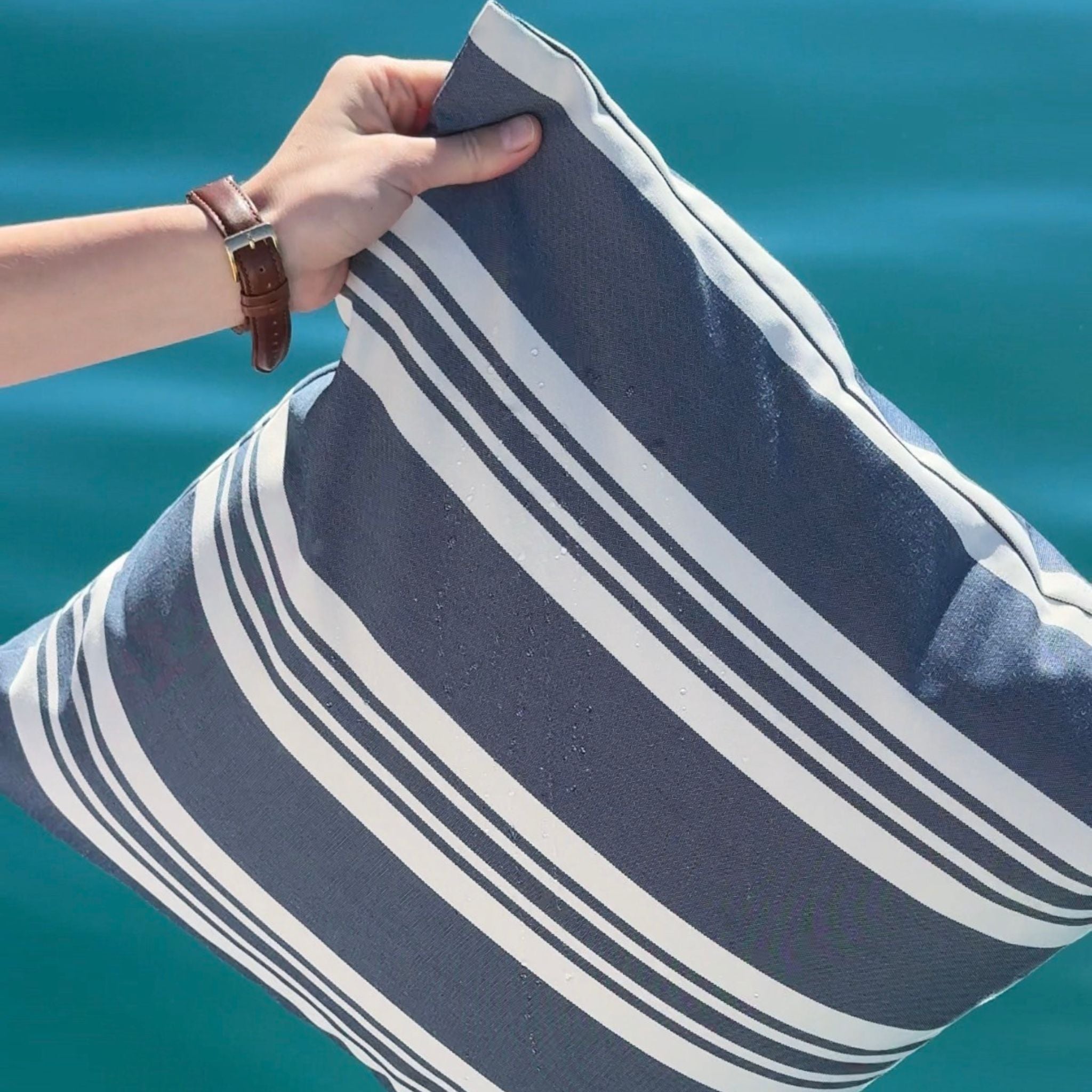 Outdoor-Kissen 40x60 - Navy gestreift