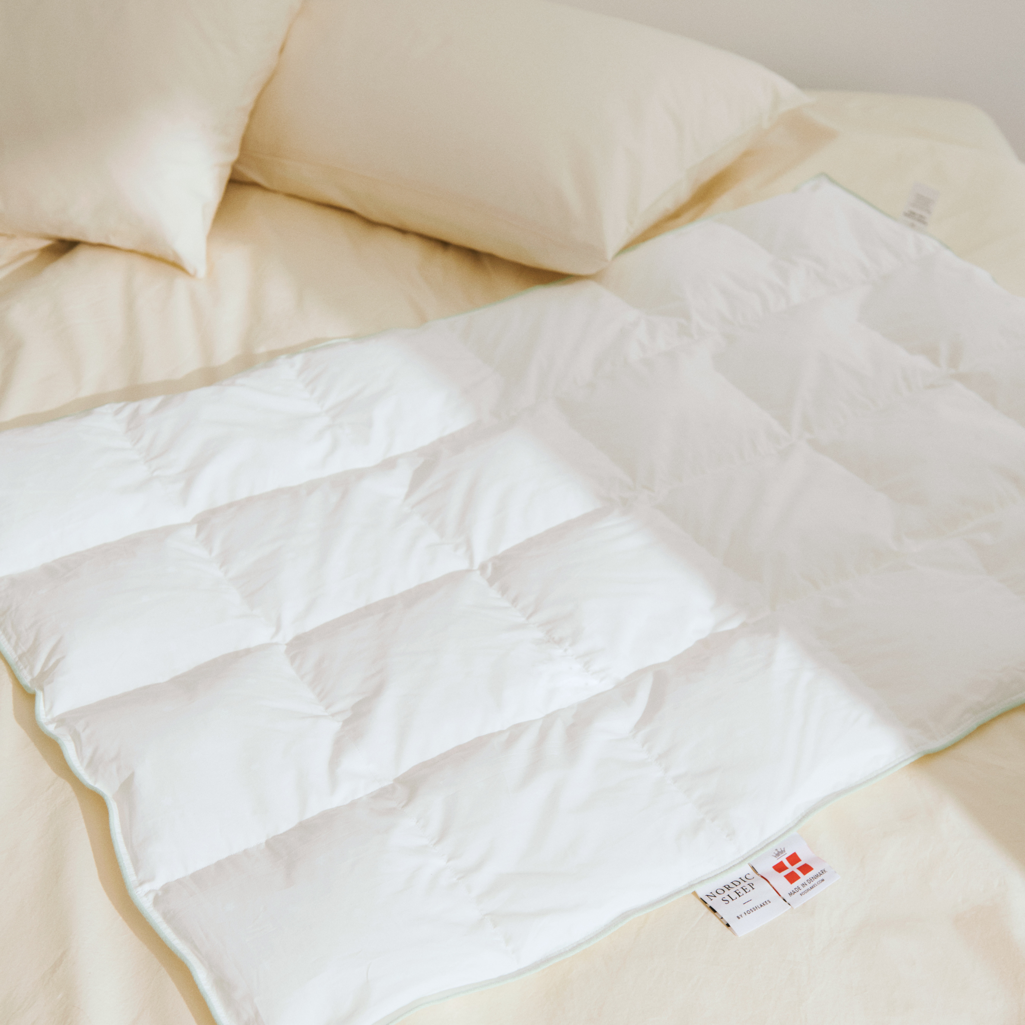 Baby-Kissen und Decke