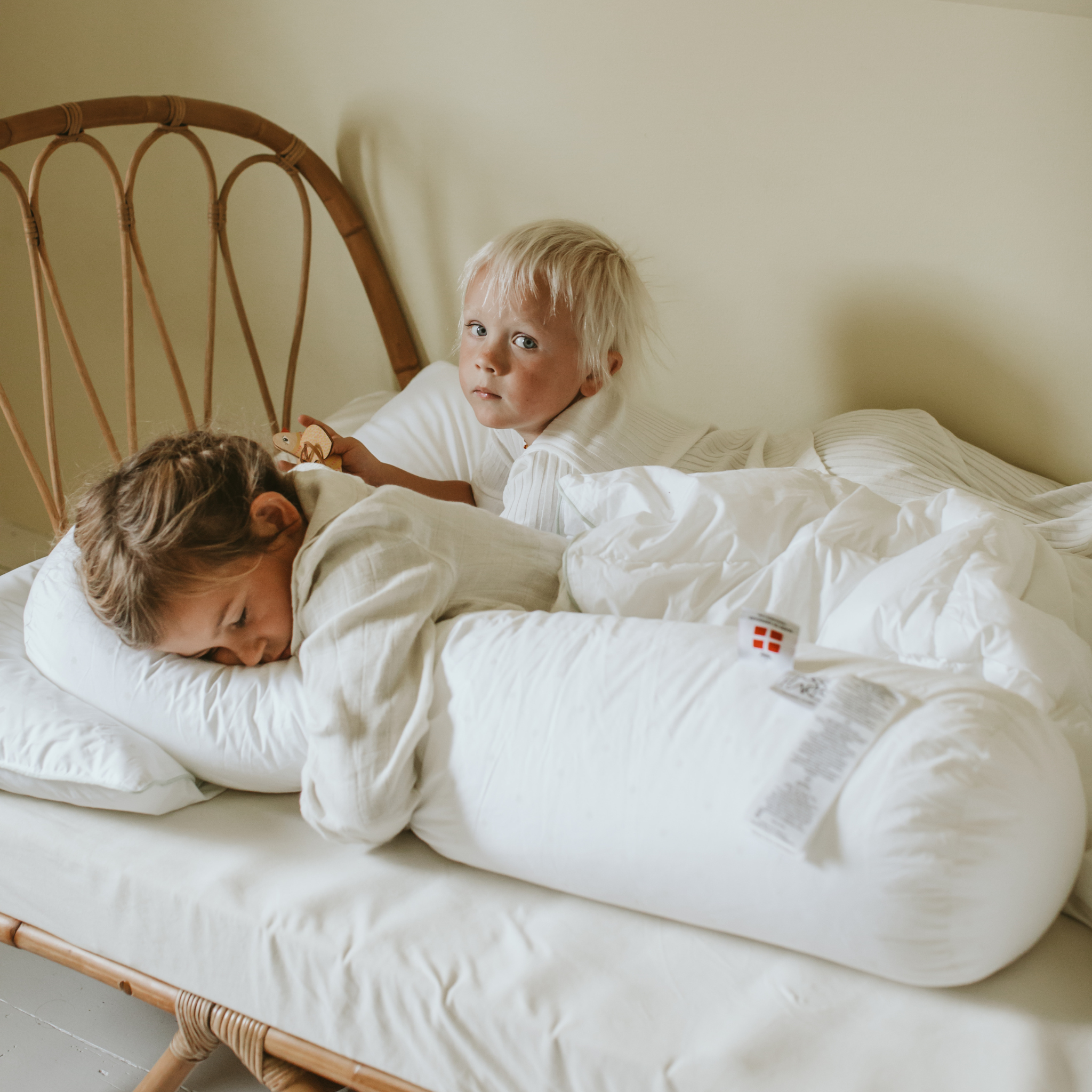 Comfort-I Stützkissen Junior Inkl. Bezug - Weiß