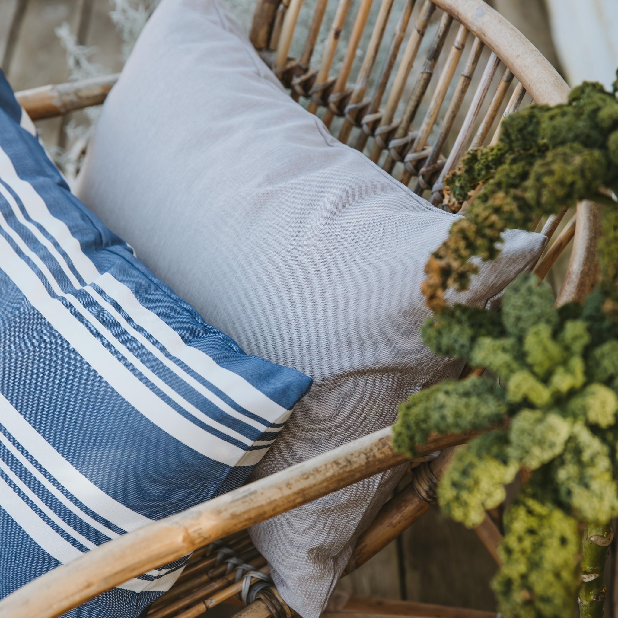 Outdoor-Kissen 40x60 - Meliert Hellblau (Auslaufende Farbe)