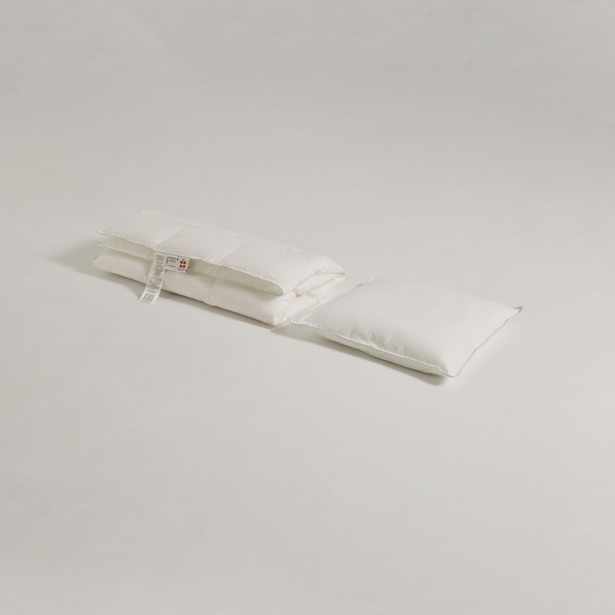 Junior-Kissen und Decke