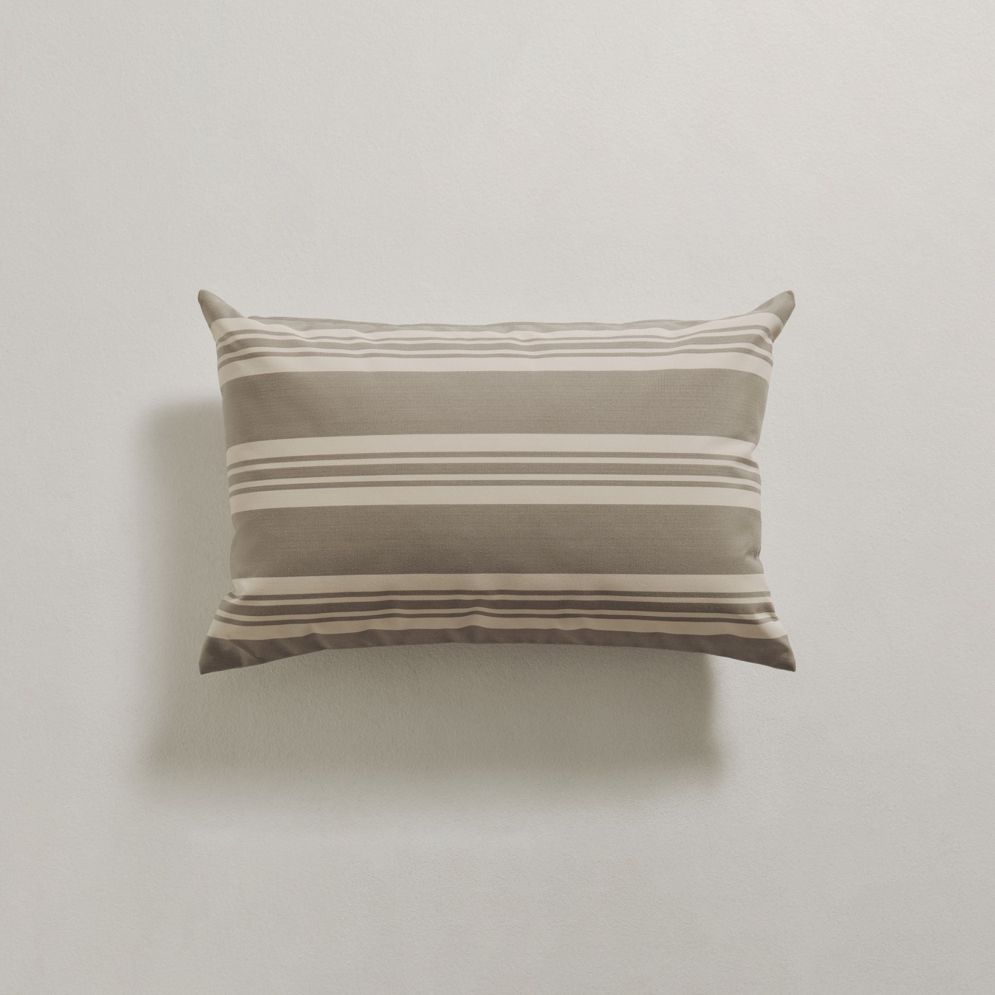 Outdoor-Kissen 40x60 - Grau gestreift
