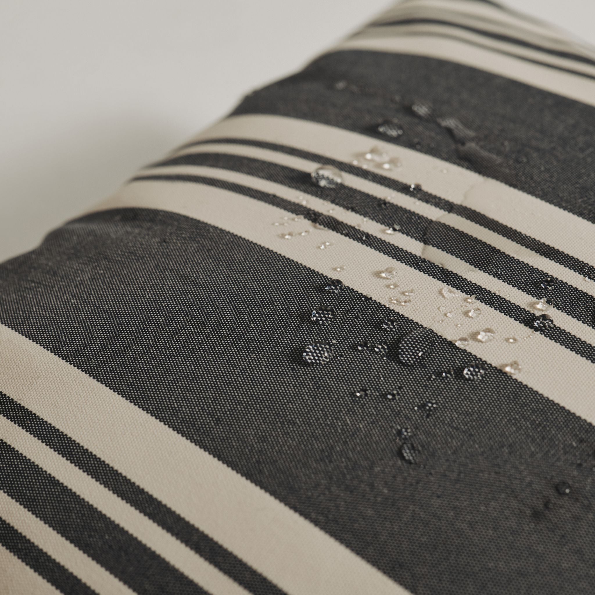 Outdoor-Kissen 40x60 - Navy gestreift