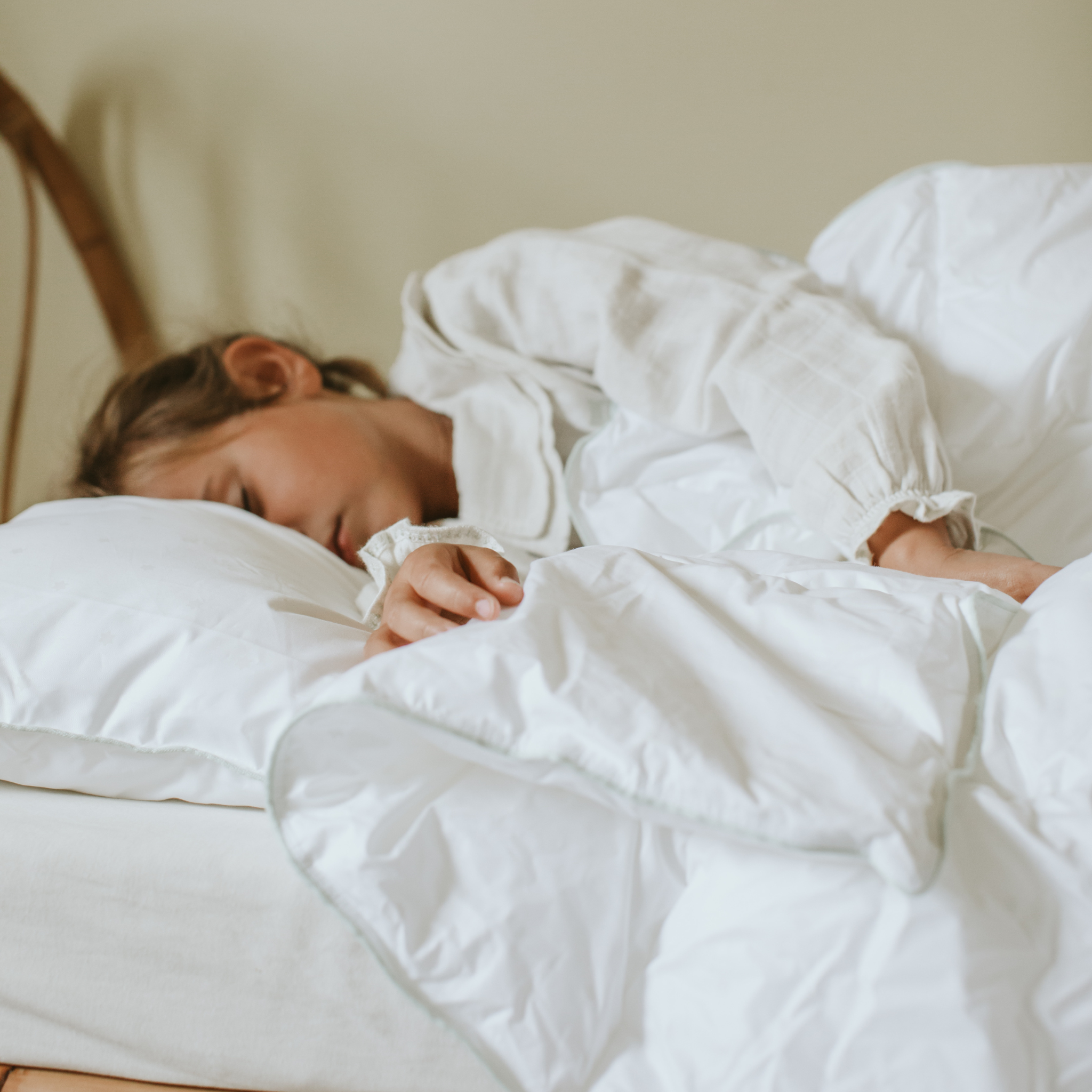 Junior-Kissen und Decke