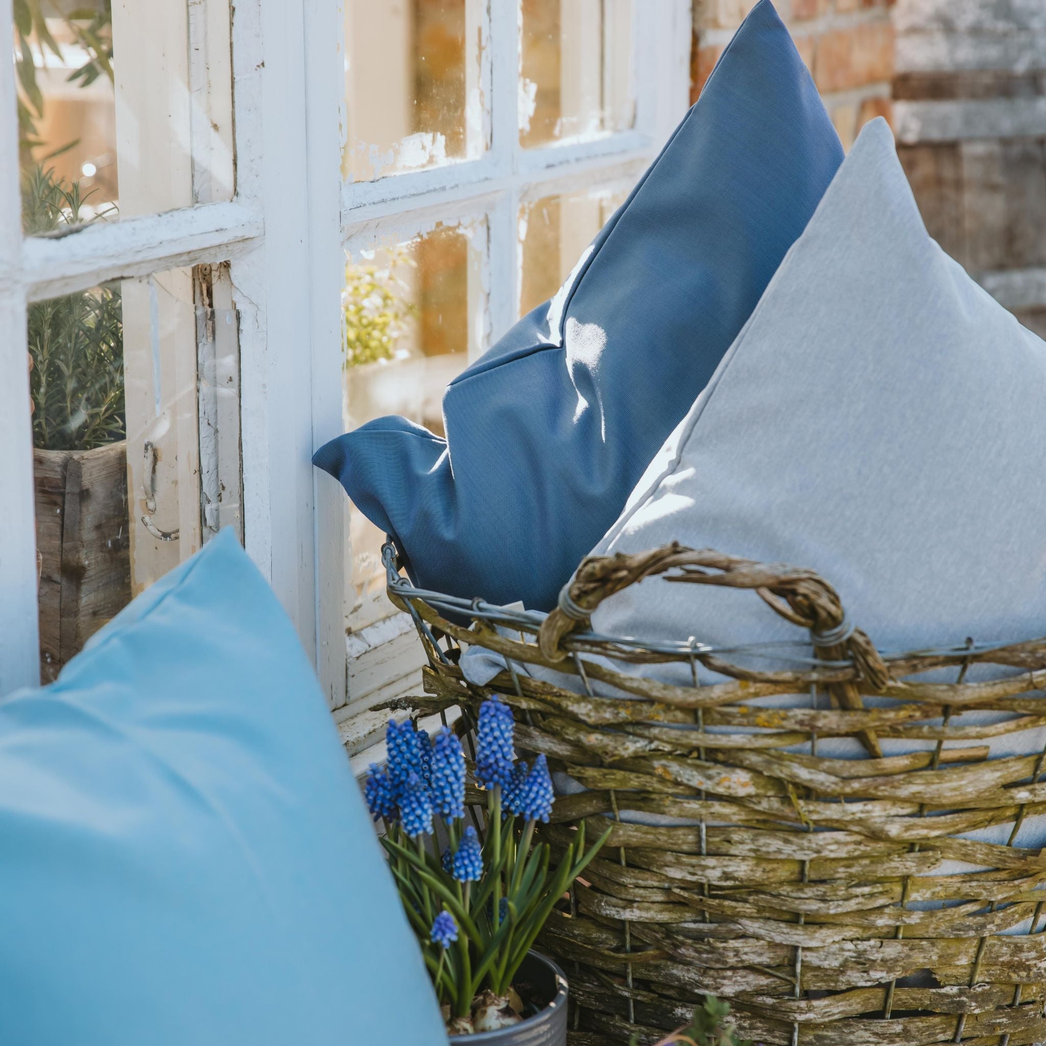 Outdoor-Kissen 50x50 - Meliert Hellblau (Auslaufende Farbe)